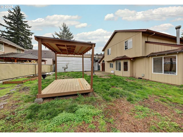 3012 Se 157TH Ave, Portland, OR 97236