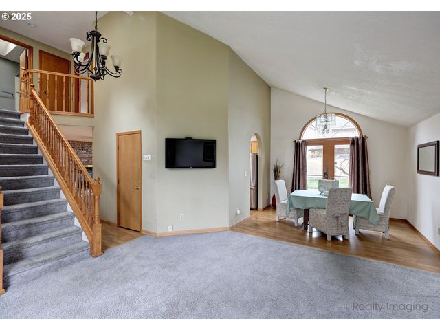 3012 Se 157TH Ave, Portland, OR 97236