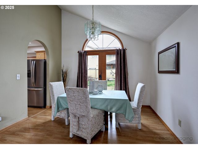 3012 Se 157TH Ave, Portland, OR 97236