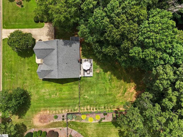 412 Ashley Oaks Drive, Moore, SC 29369