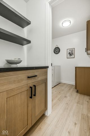 4804 Mallard View Drive, Indianapolis, IN 46226