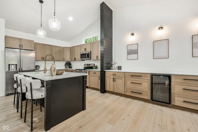 4804 Mallard View Drive, Indianapolis, IN 46226