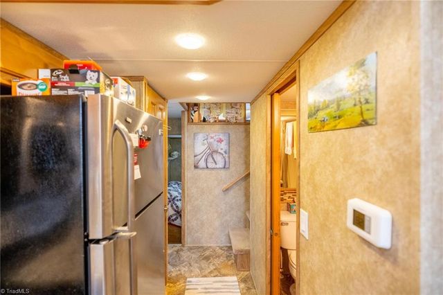 2330 Edmonds Road, Galax, VA 24333