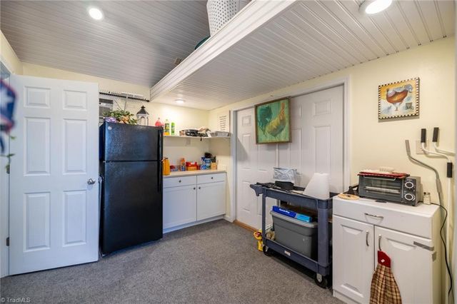 2330 Edmonds Road, Galax, VA 24333