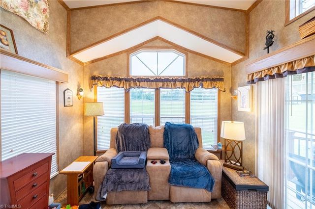 2330 Edmonds Road, Galax, VA 24333