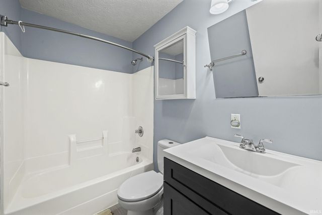 1611 Lionheart Lane, West Lafayette, IN 47906