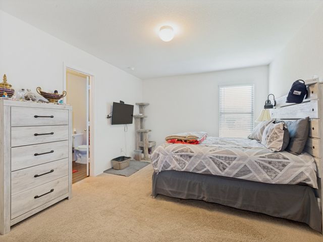 409 Falling Star Drive, Fort Worth, TX 76052