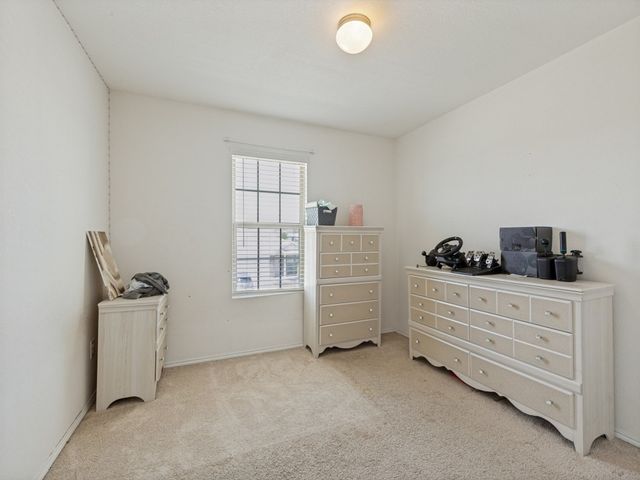 409 Falling Star Drive, Fort Worth, TX 76052