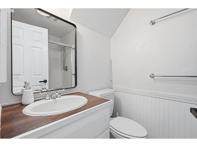 4410 SPRING MEADOW Ave, Eugene, OR 97404