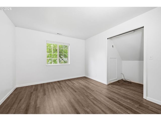 4410 SPRING MEADOW Ave, Eugene, OR 97404