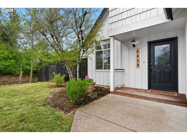 4410 SPRING MEADOW Ave, Eugene, OR 97404