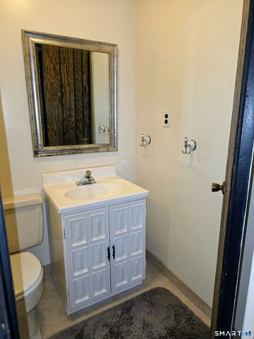 5 Tod Road, Norwalk, CT 06851