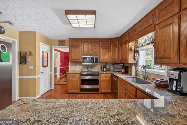 356 Carnation Drive, Social Circle, GA 30025