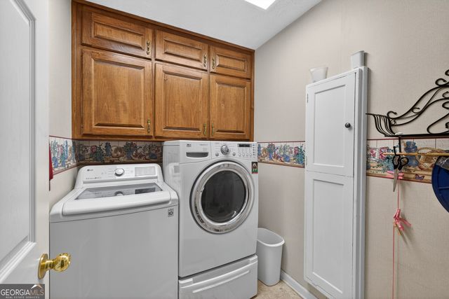 356 Carnation Drive, Social Circle, GA 30025