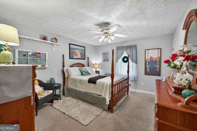 356 Carnation Drive, Social Circle, GA 30025