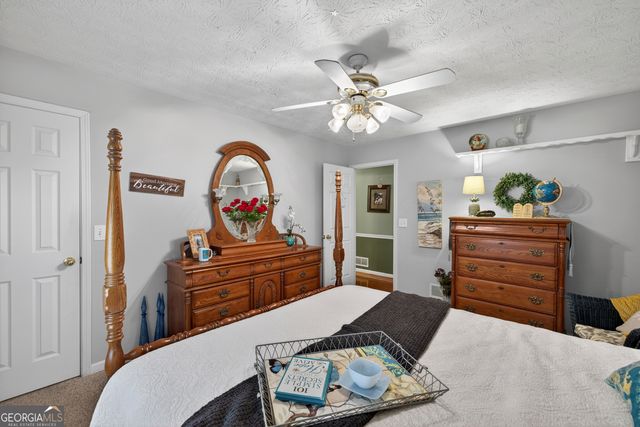 356 Carnation Drive, Social Circle, GA 30025