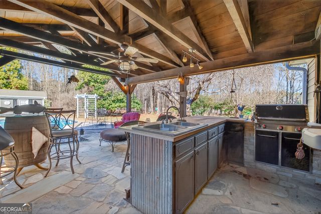 356 Carnation Drive, Social Circle, GA 30025