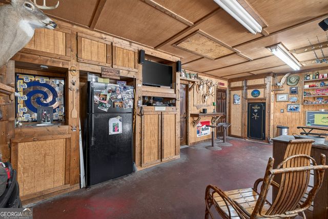 356 Carnation Drive, Social Circle, GA 30025