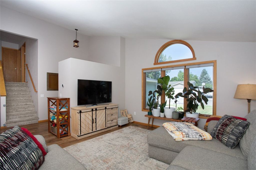 3648 Gladiator Cir, Billings, MT 59102 photo 3