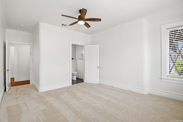 162 Davis Ct, San Antonio, TX 78209