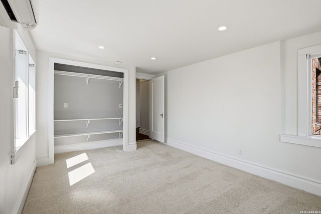 162 Davis Ct, San Antonio, TX 78209