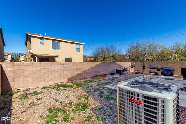 1038 W Sea Urchin Street, Tucson, AZ 85704