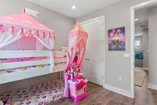 2521 11TH PLACE N, St Petersburg, FL 33713