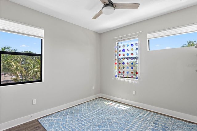 2521 11TH PLACE N, St Petersburg, FL 33713