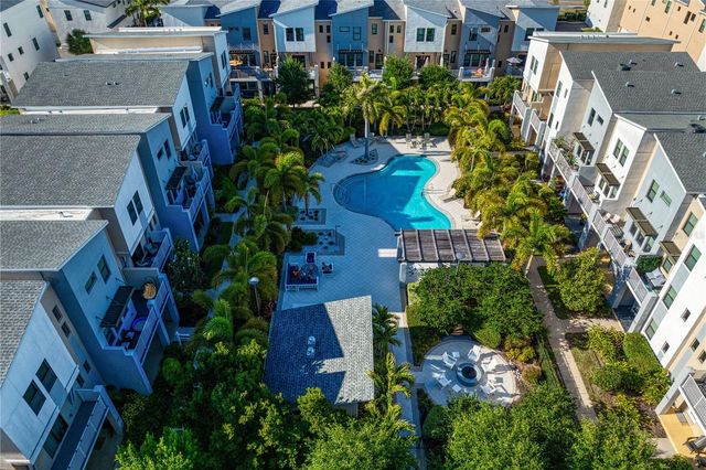 2521 11TH PLACE N, St Petersburg, FL 33713