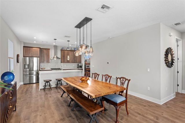 2521 11TH PLACE N, St Petersburg, FL 33713