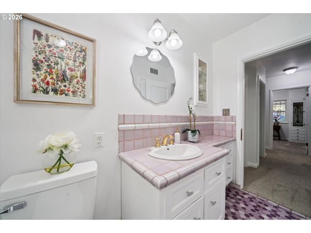 10346 Se 23RD Ave, Milwaukie, OR 97222