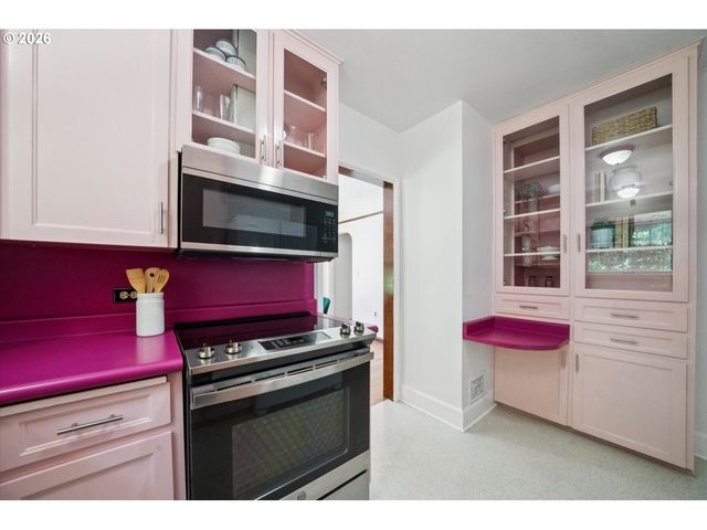 10346 Se 23RD Ave, Milwaukie, OR 97222