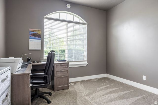 5012 W WOOD RANCH DR, South Jordan, UT 84095