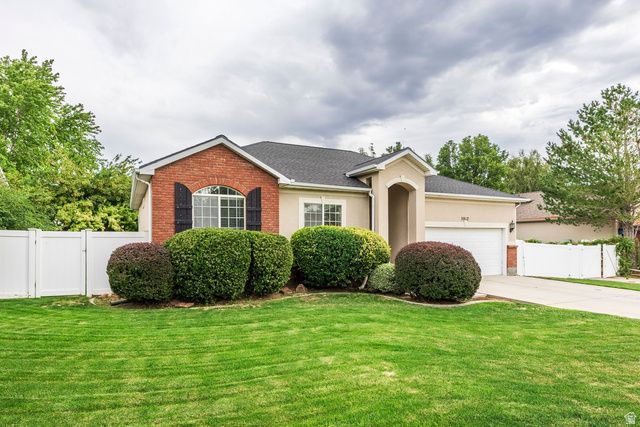 5012 W WOOD RANCH DR, South Jordan, UT 84095