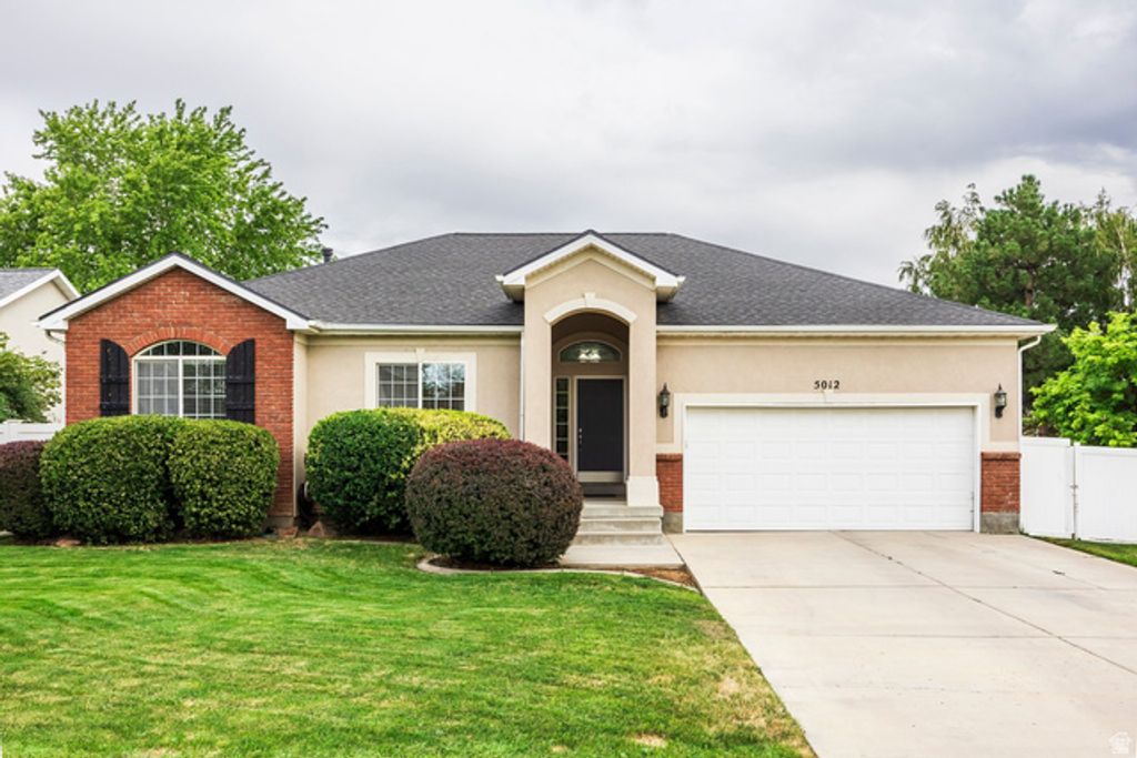 5012 W WOOD RANCH DR, South Jordan, UT 84095