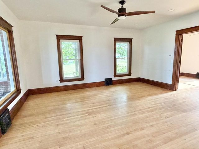 W12040 Sullivan ROAD, Waterloo, WI 53594