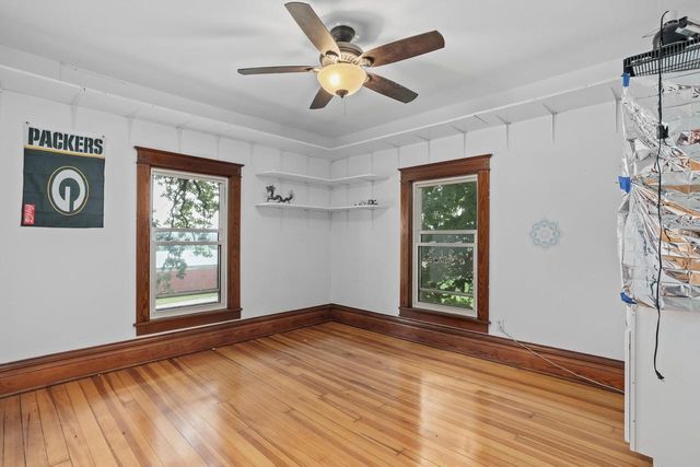 W12040 Sullivan ROAD, Waterloo, WI 53594