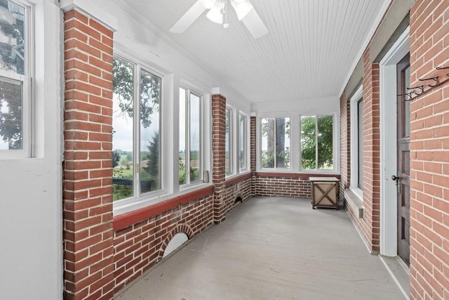 W12040 Sullivan ROAD, Waterloo, WI 53594