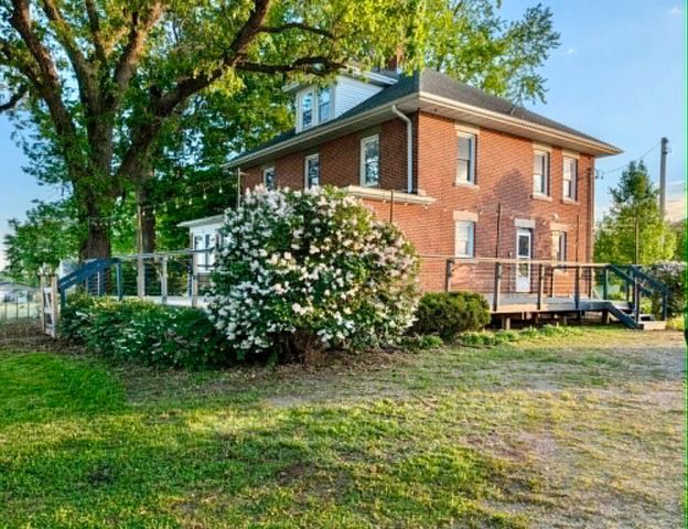 W12040 Sullivan ROAD, Waterloo, WI 53594