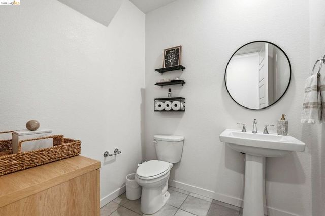 15929 Testarossa St, Lathrop, CA 95330
