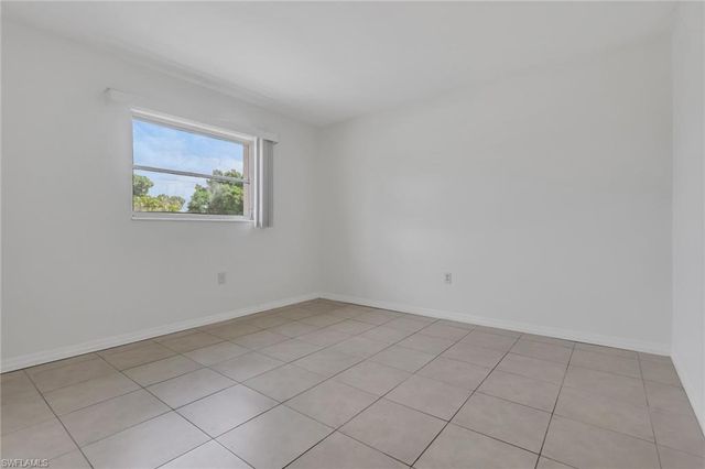 2828 Jackson ST C5, Fort Myers, FL 33901