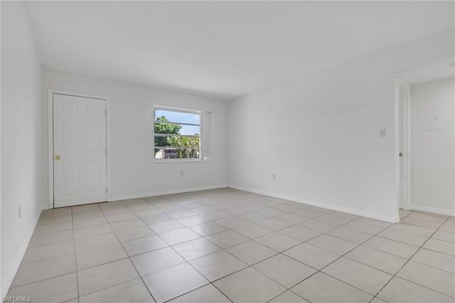 2828 Jackson ST C5, Fort Myers, FL 33901
