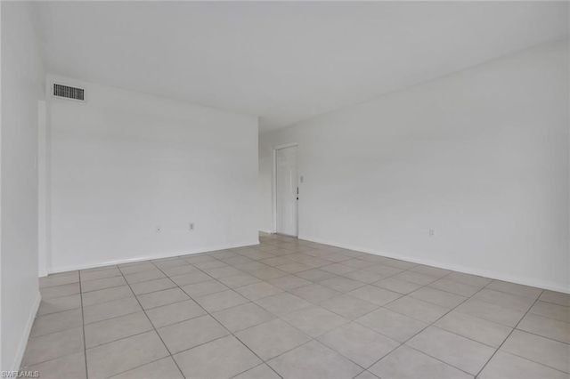 2828 Jackson ST C5, Fort Myers, FL 33901
