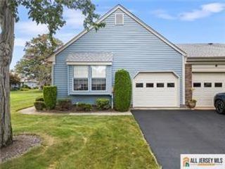25 Martin Van Buren Drive, Middlesex, NJ 08831
