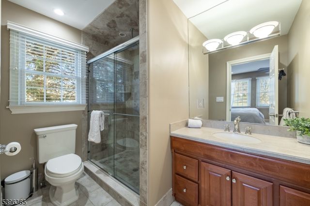 15 Ditzel Farm Ct, Scotch Plains Twp., NJ 07076