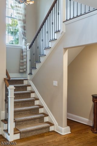 15 Ditzel Farm Ct, Scotch Plains Twp., NJ 07076