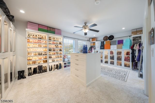 15 Ditzel Farm Ct, Scotch Plains Twp., NJ 07076