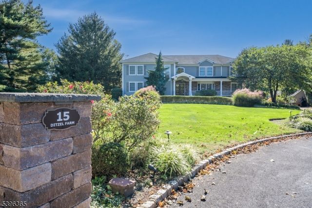 15 Ditzel Farm Ct, Scotch Plains Twp., NJ 07076