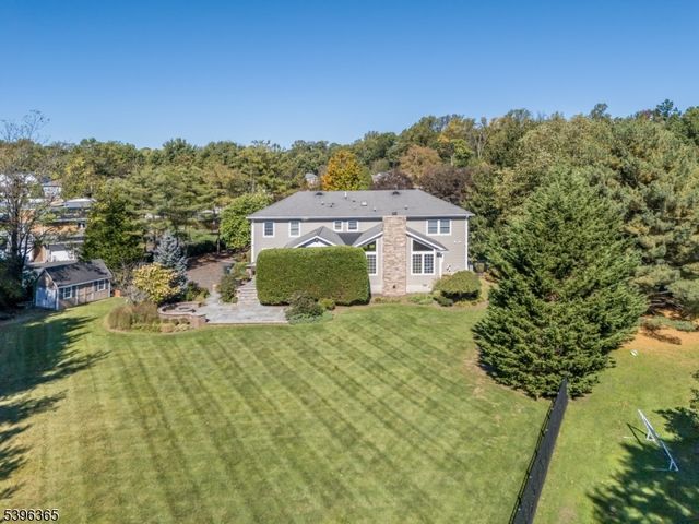 15 Ditzel Farm Ct, Scotch Plains Twp., NJ 07076