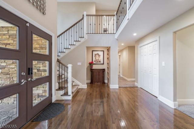 15 Ditzel Farm Ct, Scotch Plains Twp., NJ 07076